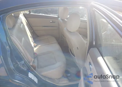 2011 Nissan Sentra 2.0Sl z USA, uszkodzony, nr VIN 3N1AB6AP3BL644095